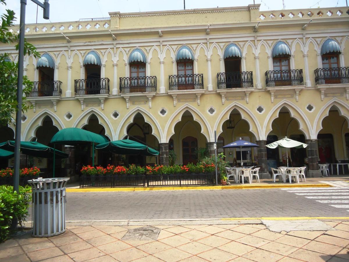 Hotel Concierge Plaza Colima Ngoại thất bức ảnh