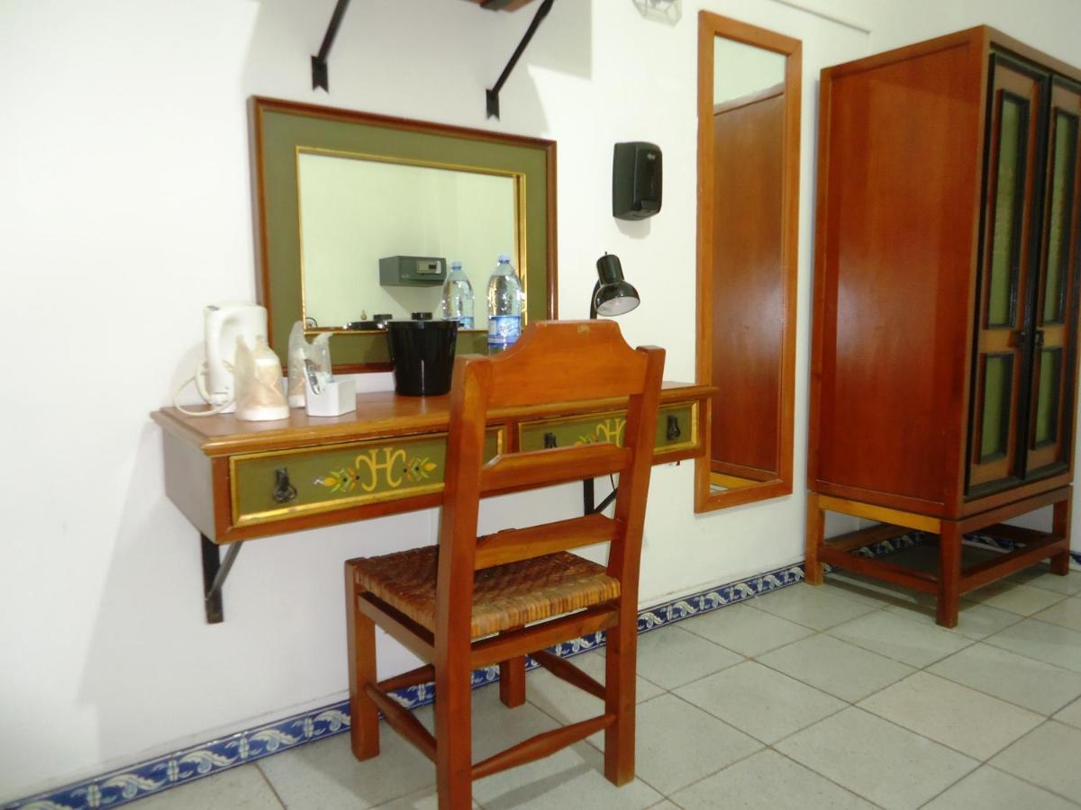 Hotel Concierge Plaza Colima Ngoại thất bức ảnh