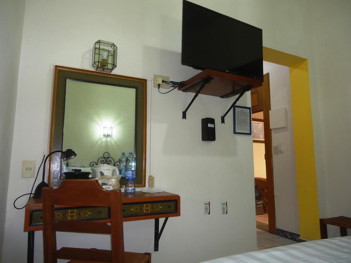 Hotel Concierge Plaza Colima Ngoại thất bức ảnh