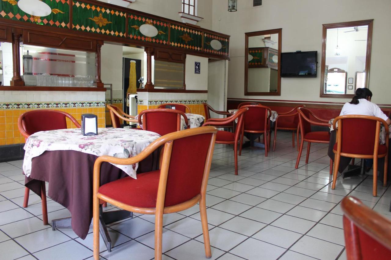 Hotel Concierge Plaza Colima Ngoại thất bức ảnh
