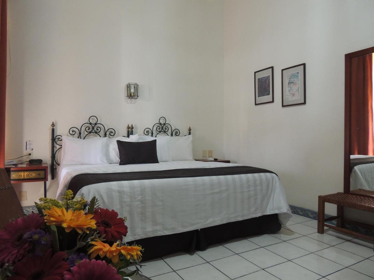 Hotel Concierge Plaza Colima Ngoại thất bức ảnh