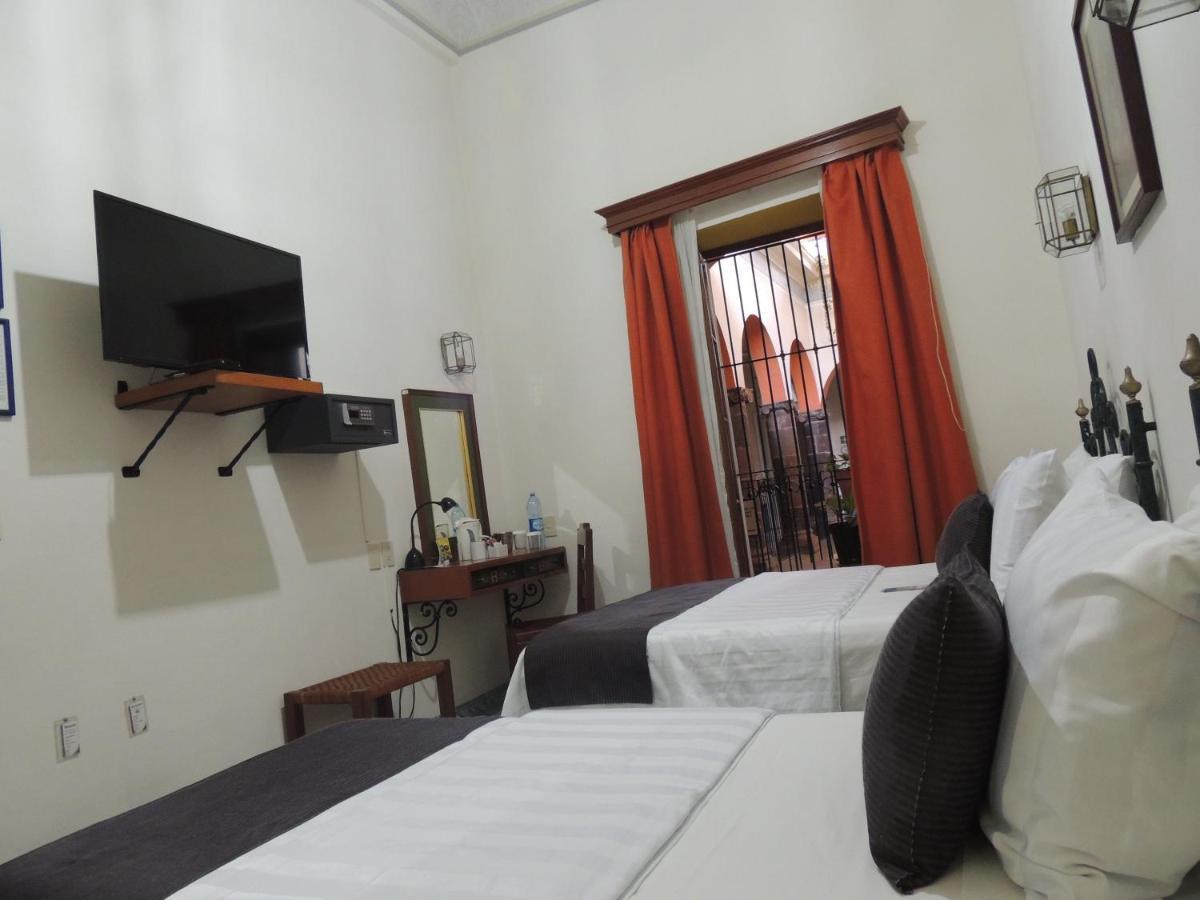 Hotel Concierge Plaza Colima Ngoại thất bức ảnh